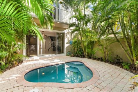 2652 NE 30th Place Fort Lauderdale FL 33306