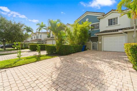 2652 NE 30th Place Fort Lauderdale FL 33306