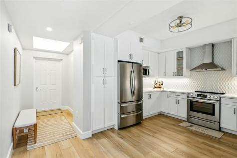 3340 NE 190th Street Aventura FL 33180