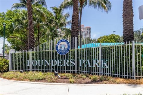3340 NE 190th Street Aventura FL 33180