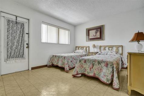 2000 NE 51st Court Fort Lauderdale FL 33308