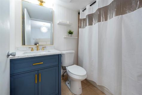 761 N Pine Island Road Plantation FL 33324