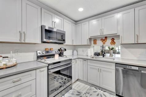 8799 Holly Court Tamarac FL 33321