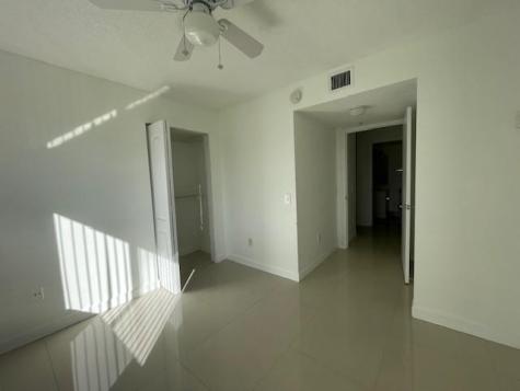 470 S Park Road Hollywood FL 33021