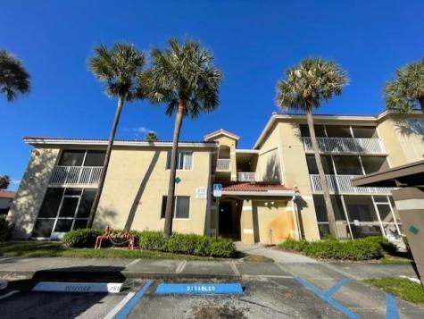 470 S Park Road Hollywood FL 33021