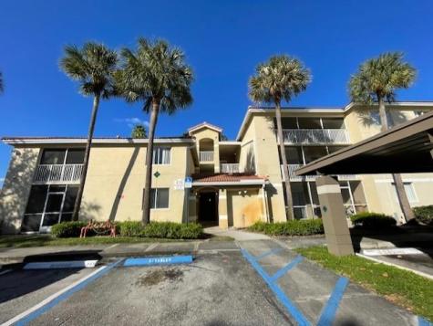 470 S Park Road Hollywood FL 33021