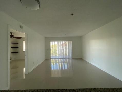 470 S Park Road Hollywood FL 33021