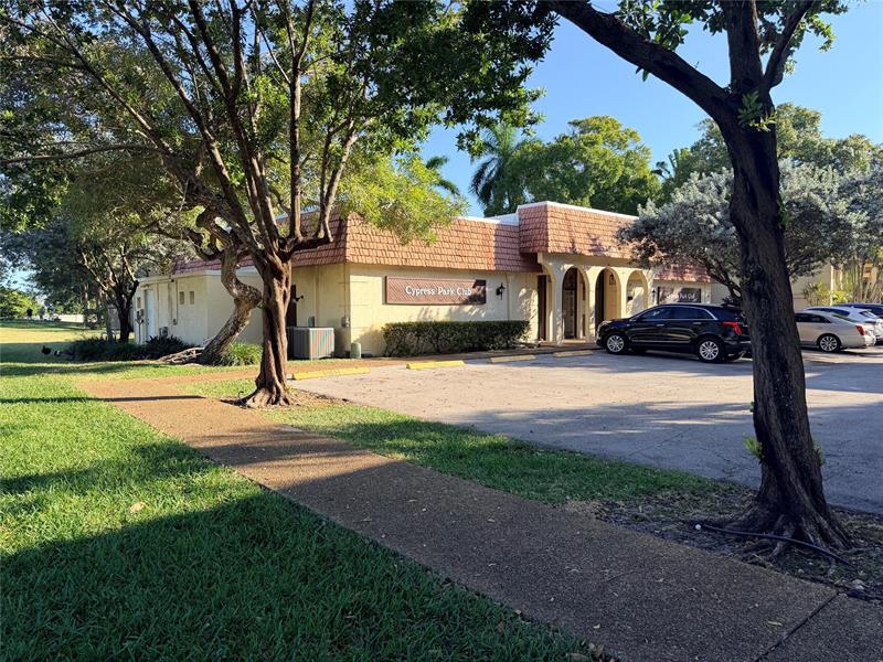 136 S Cypress Road Pompano Beach FL 33060