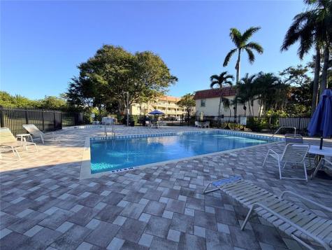 136 S Cypress Road Pompano Beach FL 33060