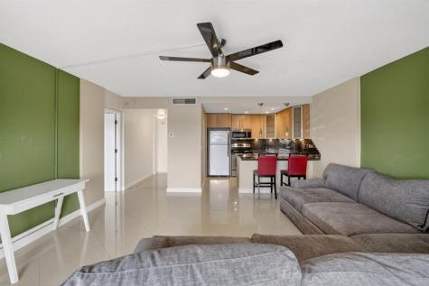 2900 NE 30th Street Fort Lauderdale FL 33306