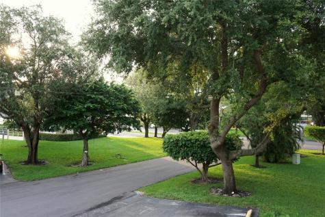 3400 NW 48th Avenue Lauderdale Lakes FL 33319