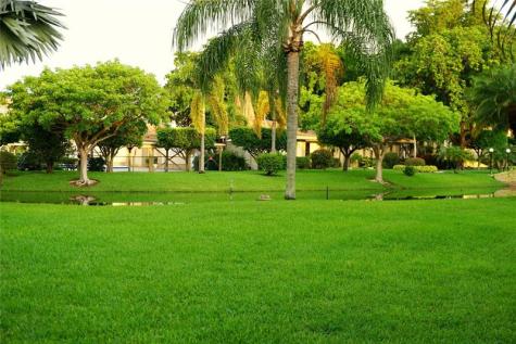 3400 NW 48th Avenue Lauderdale Lakes FL 33319
