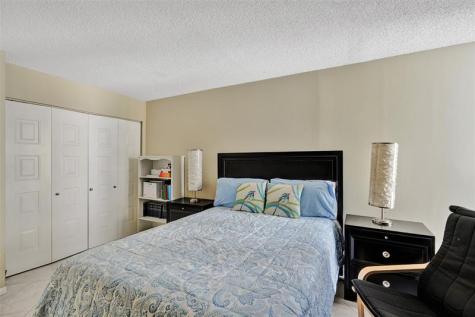 1010 S Ocean Boulevard Pompano Beach FL 33062