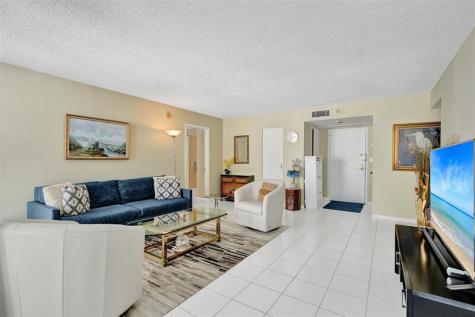 1010 S Ocean Boulevard Pompano Beach FL 33062