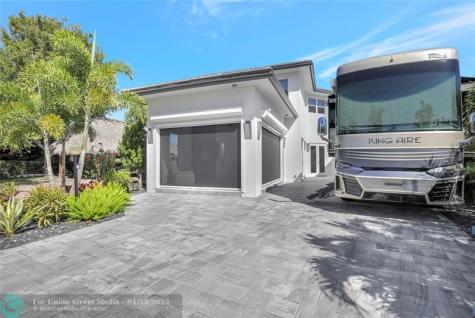 359 Sundial Circle Margate FL 33068