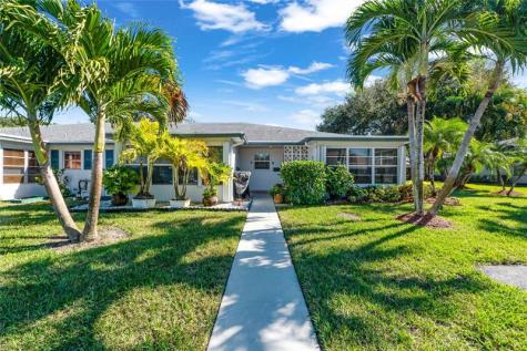 1235 Club Drive W Delray Beach FL 33445
