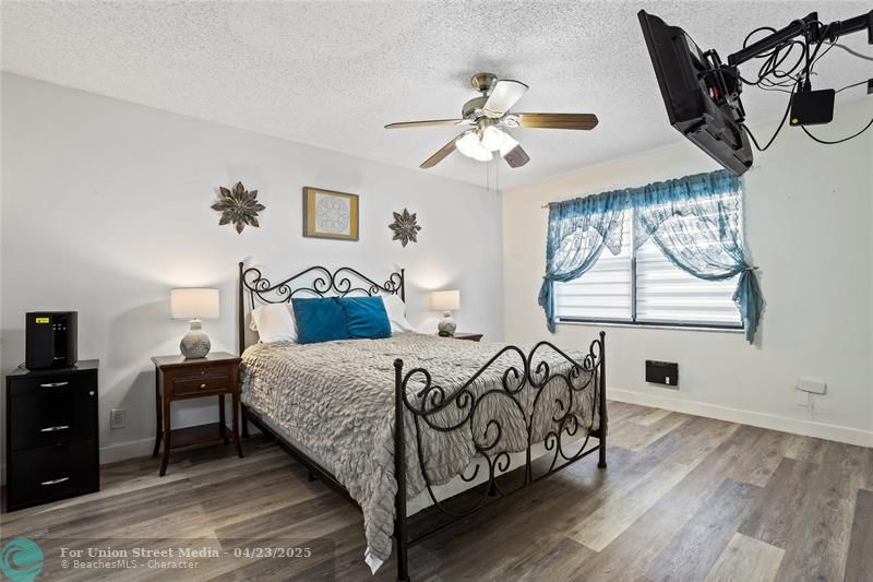 10123 Sunrise Lakes Boulevard Sunrise FL 33322