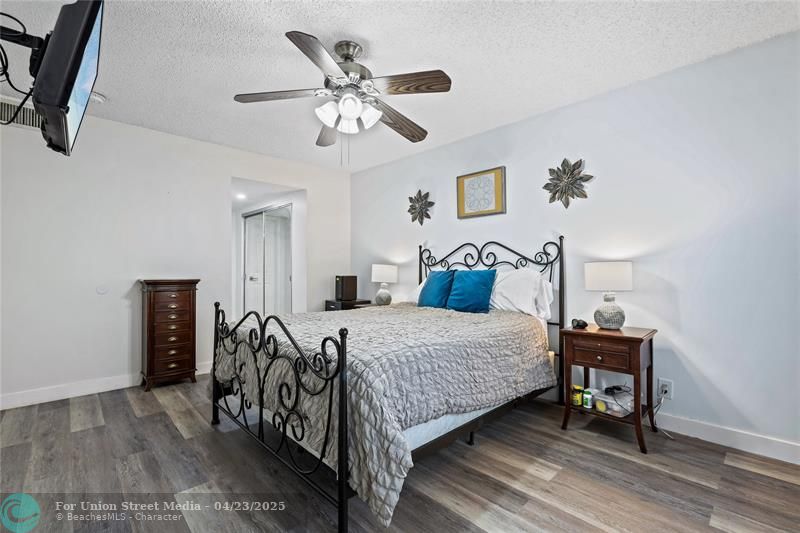 10123 Sunrise Lakes Boulevard Sunrise FL 33322