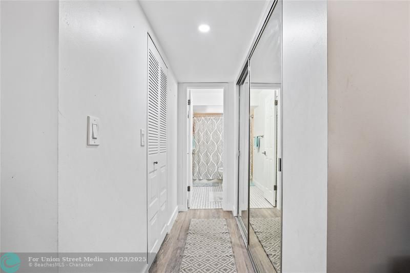 10123 Sunrise Lakes Boulevard Sunrise FL 33322