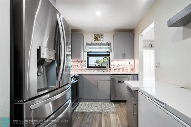 10123 Sunrise Lakes Boulevard Sunrise FL 33322