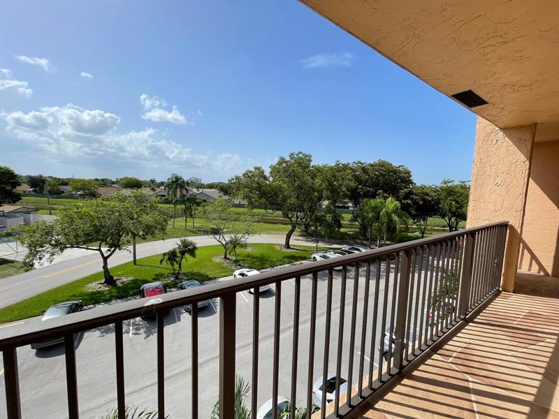 10444 NW 30th Court Sunrise FL 33322