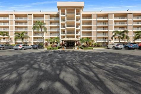 2651 S Course Drive Pompano Beach FL 33069