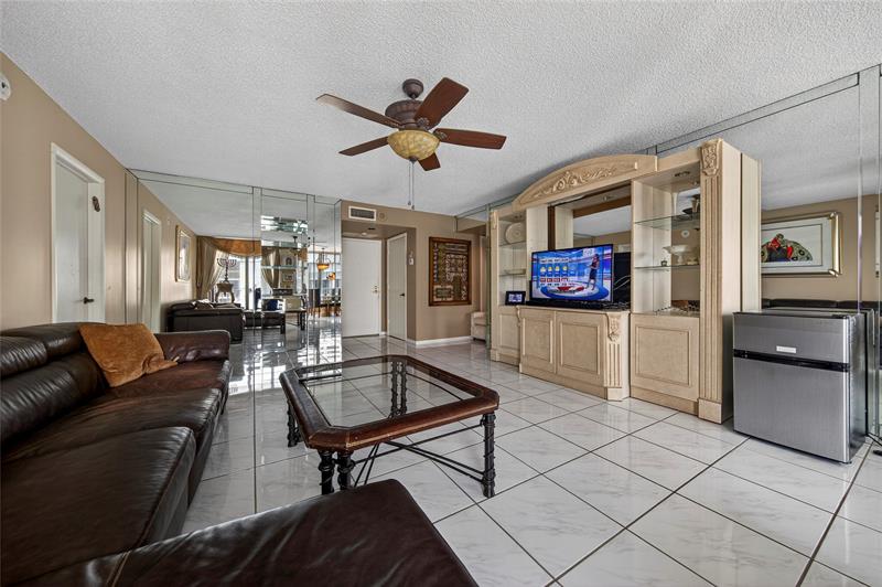 1010 S Ocean Boulevard Pompano Beach FL 33062