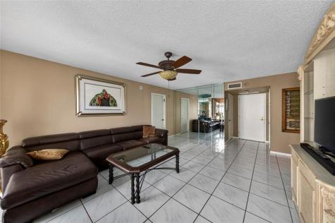1010 S Ocean Boulevard Pompano Beach FL 33062