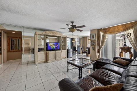 1010 S Ocean Boulevard Pompano Beach FL 33062
