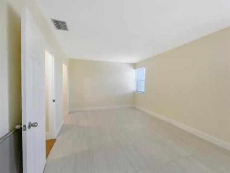 8921 NW 28th Drive Coral Springs FL 33065