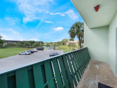 8921 NW 28th Drive Coral Springs FL 33065