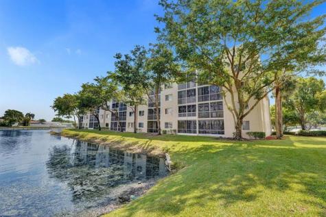 9587 Weldon Circle Fort Lauderdale FL 33321