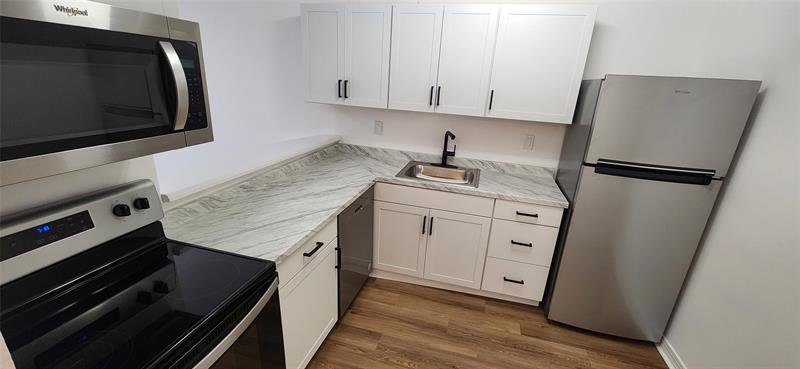 15221 NE 6th Avenue Miami FL 33162
