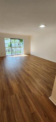 15221 NE 6th Avenue Miami FL 33162