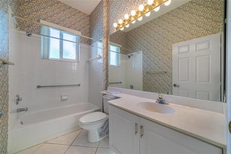 10152 Lombardy Drive Tamarac FL 33321