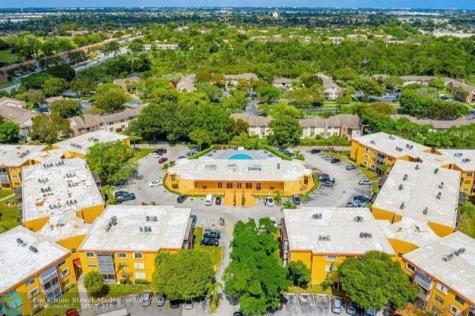 4334 NW 9th Avenue Deerfield Beach FL 33064