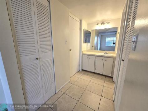 4334 NW 9th Avenue Deerfield Beach FL 33064