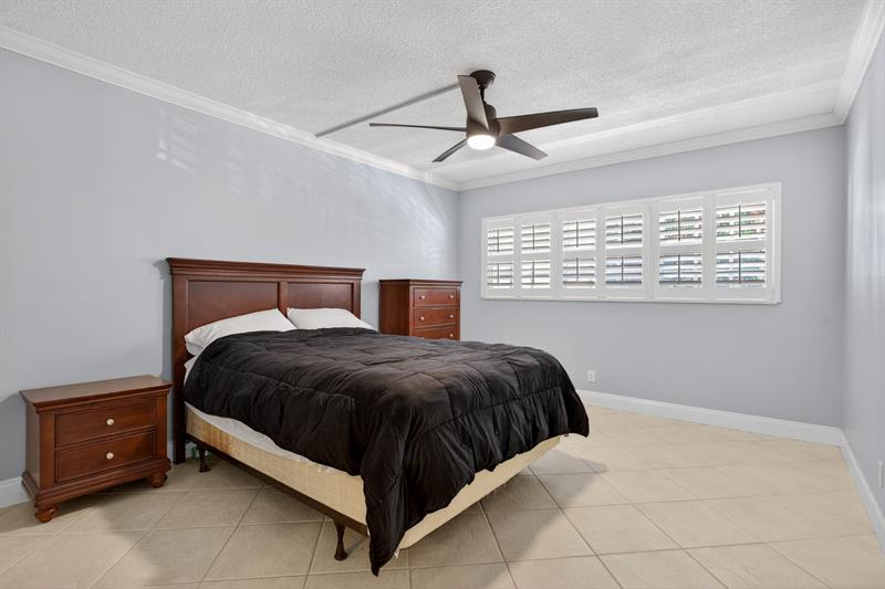 2801 N Palm Aire Drive Pompano Beach FL 33069