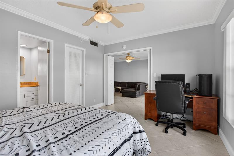 2801 N Palm Aire Drive Pompano Beach FL 33069