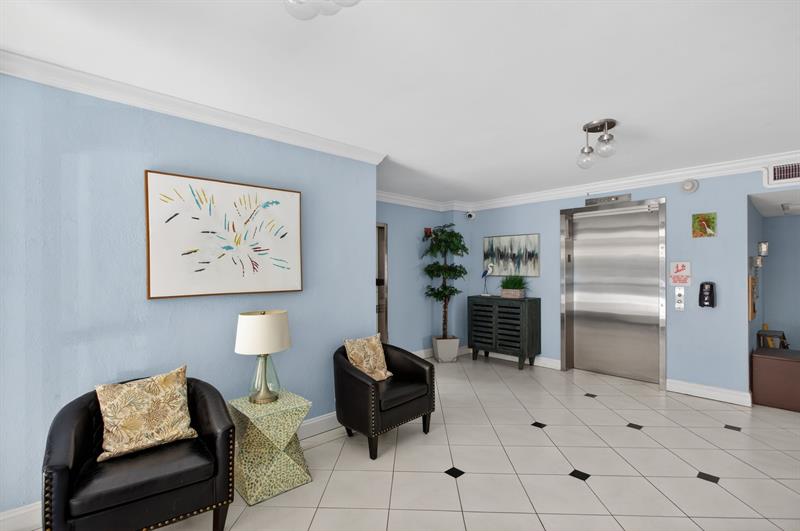 2801 N Palm Aire Drive Pompano Beach FL 33069