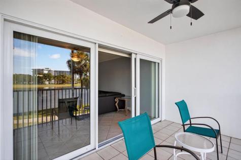 2801 N Palm Aire Drive Pompano Beach FL 33069