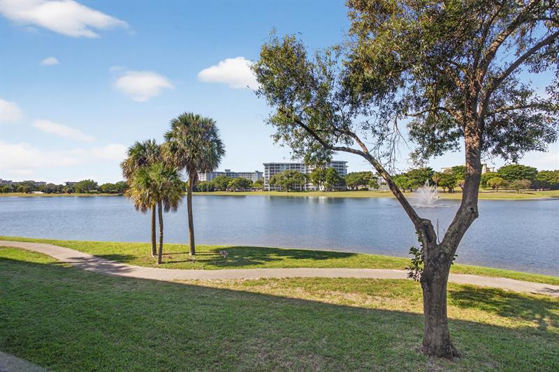 2801 N Palm Aire Drive Pompano Beach FL 33069