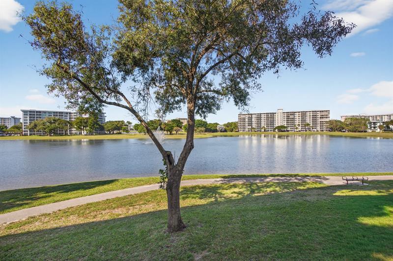 2801 N Palm Aire Drive Pompano Beach FL 33069