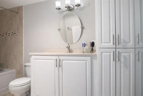 3800 Hillcrest Drive Hollywood FL 33021