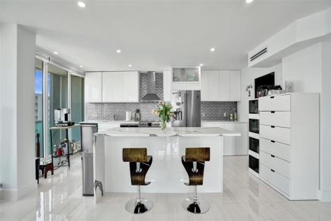 2100 S Ocean Lane Fort Lauderdale FL 33316