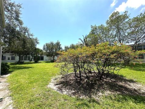 326 Tilford P Deerfield Beach FL 33442