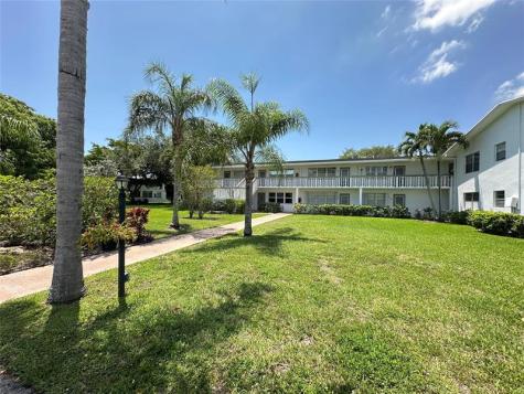 326 Tilford P Deerfield Beach FL 33442