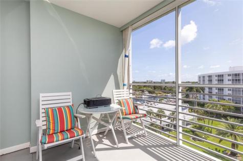 2731 NE 14th Street Causeway Pompano Beach FL 33062