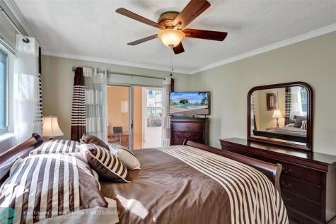 3322 Cynthia Lane Lake Worth Beach FL 33461