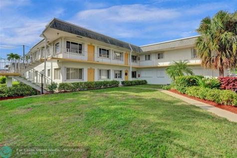 3322 Cynthia Lane Lake Worth Beach FL 33461